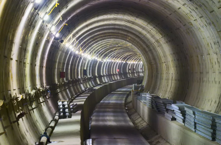 Eurostar and Le Shuttle Travel Disrupted by Channel Tunnel Power Supply Problems