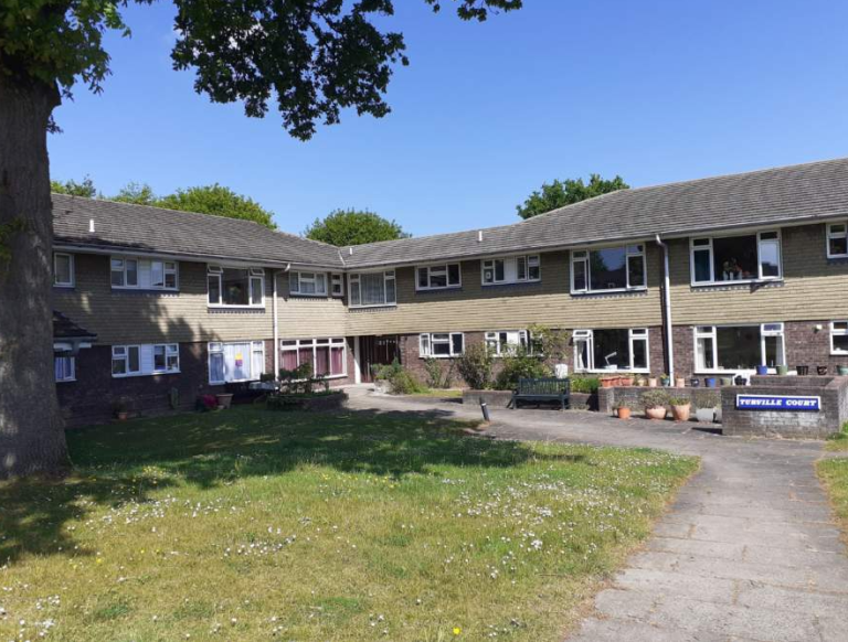 Surrey Retirement Complex Residents Claim Over £400 Each for Broken Heating System