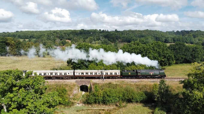 Alice’s Wonderland Express Arrives at Spa Valley Railway for August Bank Holiday Adventure