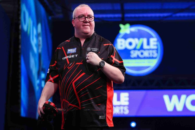 Stephen Bunting On New Darts And Being ‘A Bag Of Nerves’ After Sealing Grand Prix Progress