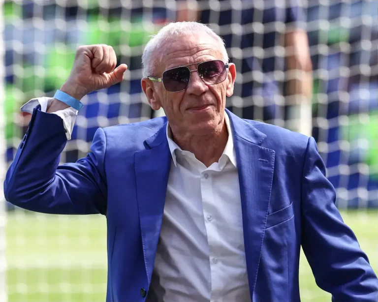 Ex-England Man Peter Reid On His Friendship With Prime Minister Andy Burnham As He Makes VAR Admission