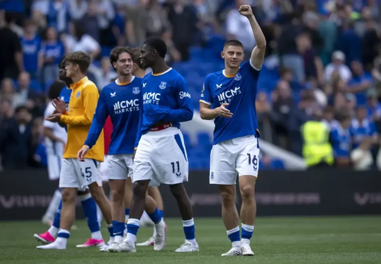 Peter Reid On Everton’s Fine Start, Ending Trophy Drought And ‘Embracing’ Hill Dickinson Stadium