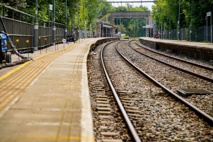 GEO268-St-Margarets-station.jpg