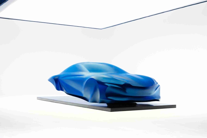 Original-4329-alpine-a110-sculpture-scaled-1.jpg