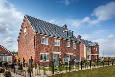 Shot02-Lovell-Homes-Drummond-Park-development-in-Ludgershall.jpg